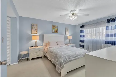 2446 Clubhouse Circle Sarasota FL 34232