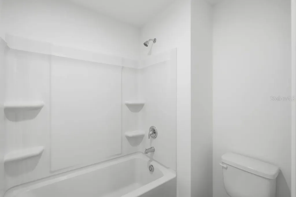 7351 Capstone Drive Groveland FL 34736
