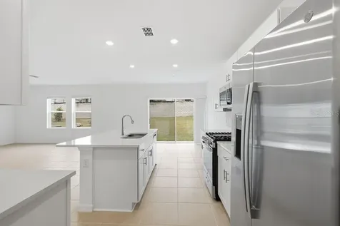 7351 Capstone Drive Groveland FL 34736