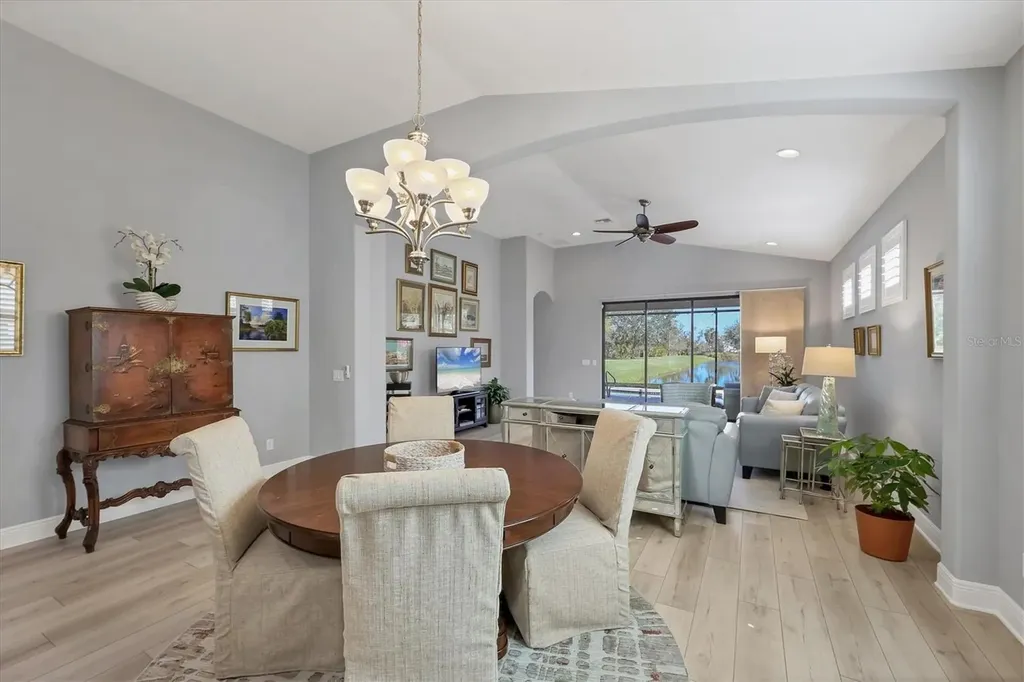 3715 80th Drive E Sarasota FL 34243