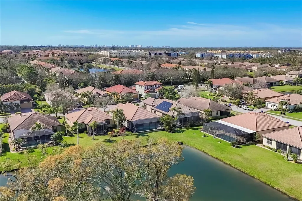 3715 80th Drive E Sarasota FL 34243