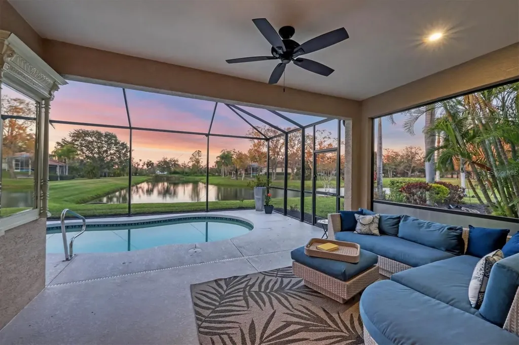 3715 80th Drive E Sarasota FL 34243