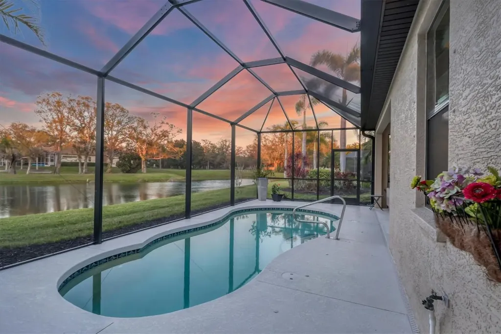 3715 80th Drive E Sarasota FL 34243
