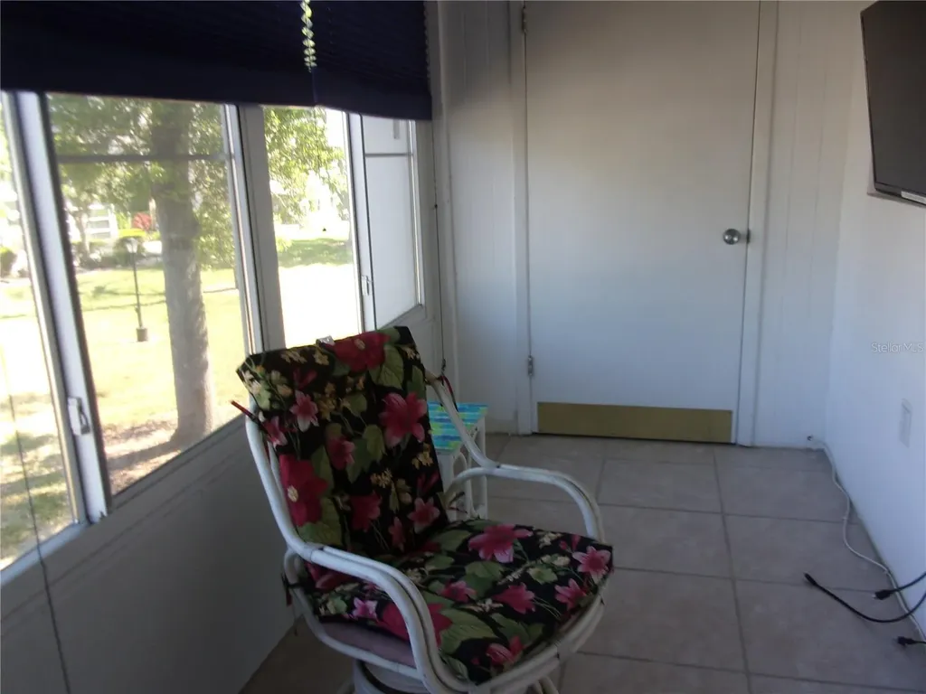 8525 111th Street Seminole FL 33772