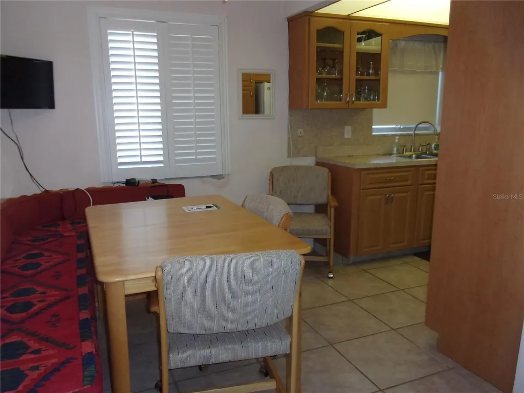 8525 111th Street Seminole FL 33772