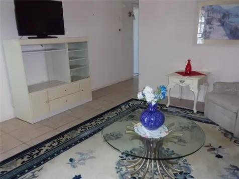 8525 111th Street Seminole FL 33772