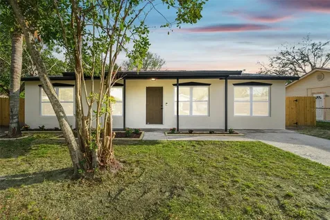 7013 24th Avenue S Tampa FL 33619