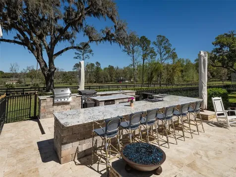 9605 S Magnolia Avenue Ocala FL 34476