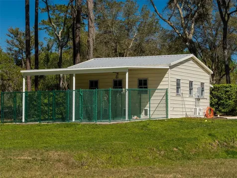 9605 S Magnolia Avenue Ocala FL 34476
