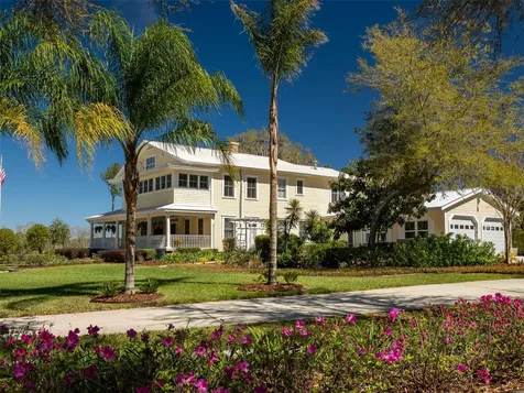 9605 S Magnolia Avenue Ocala FL 34476
