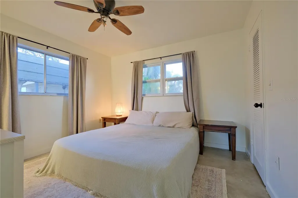 4015 11th Avenue W Bradenton FL 34205