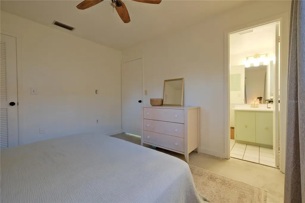 4015 11th Avenue W Bradenton FL 34205