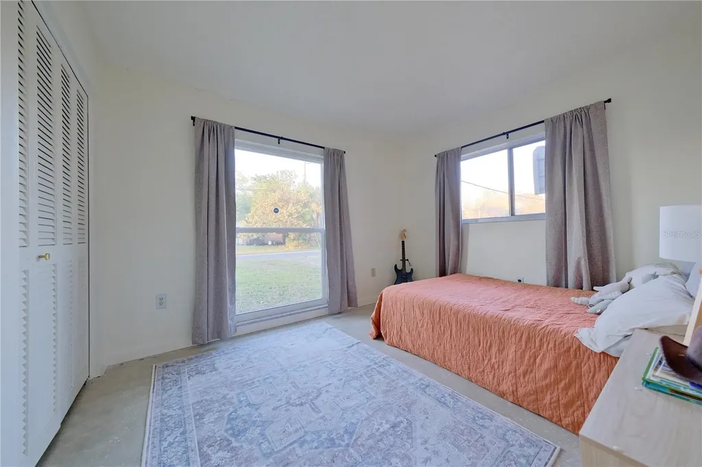 4015 11th Avenue W Bradenton FL 34205