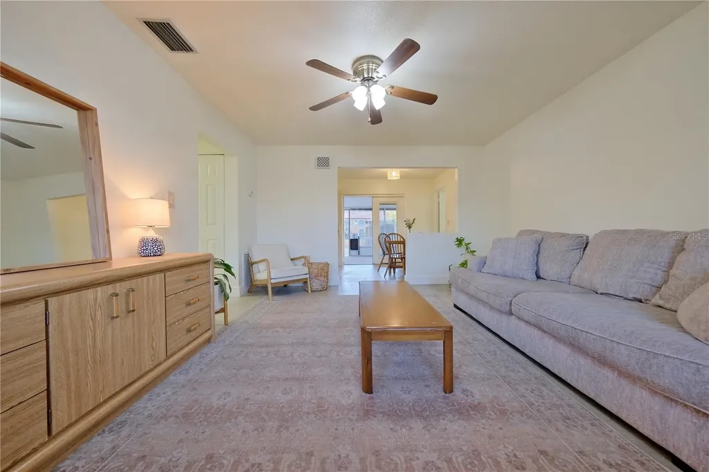 4015 11th Avenue W Bradenton FL 34205