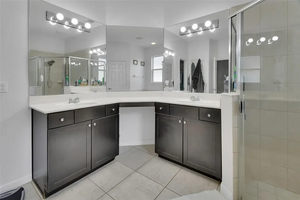 203 W Tarrington Drive Deland FL 32724