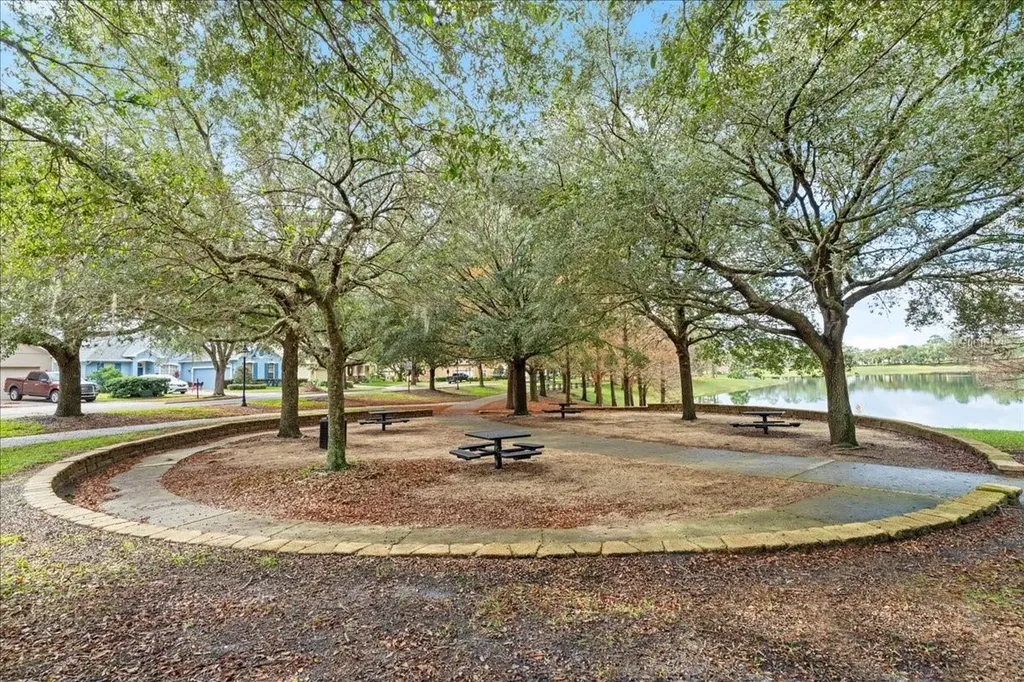 203 W Tarrington Drive Deland FL 32724