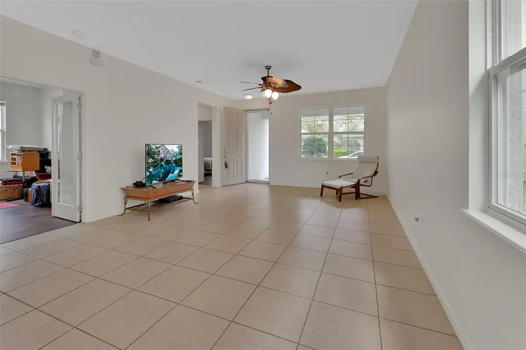 203 W Tarrington Drive Deland FL 32724