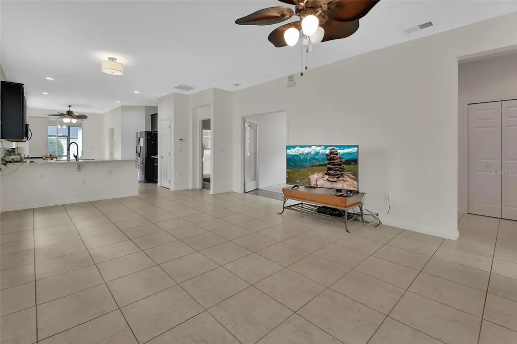 203 W Tarrington Drive Deland FL 32724