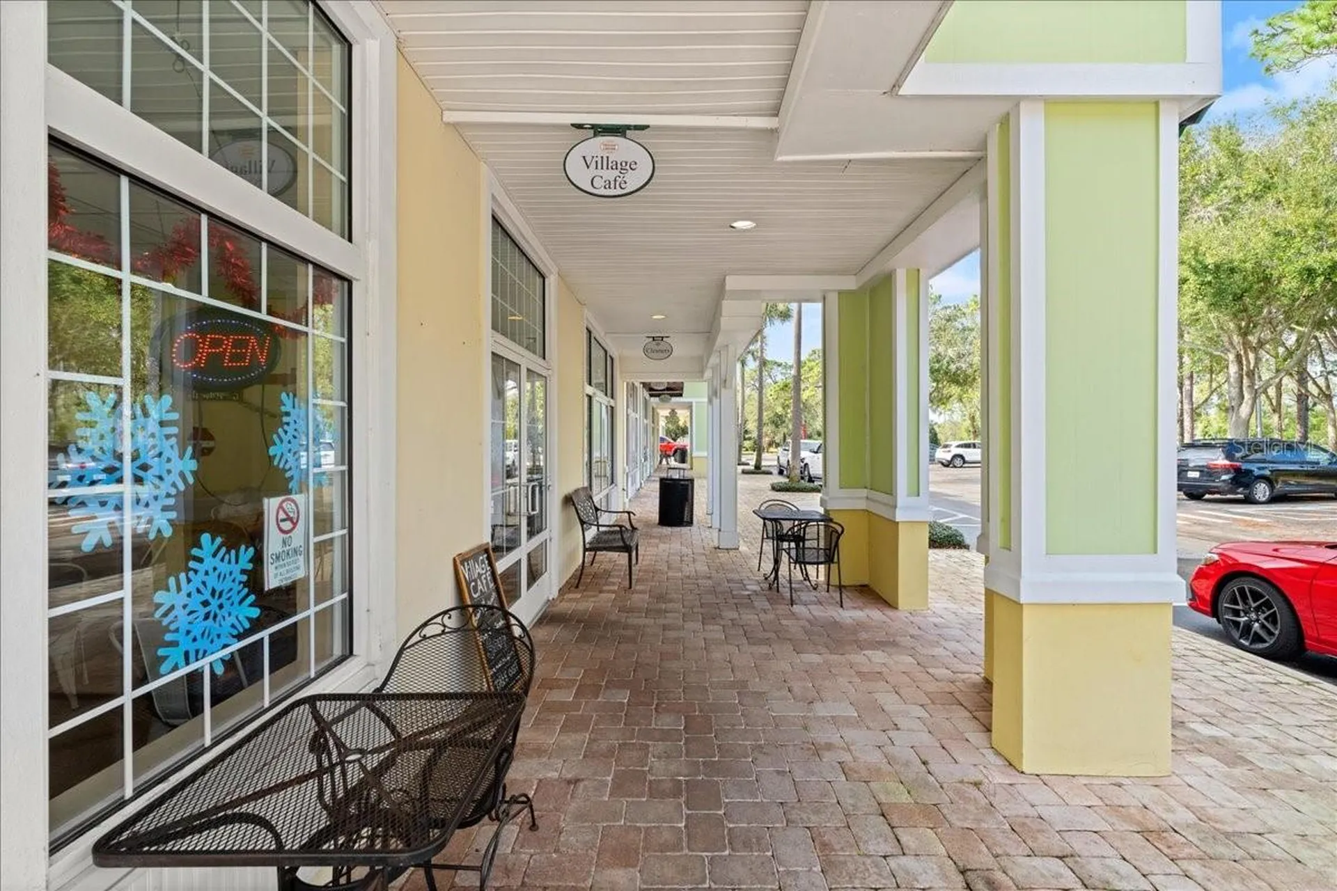 203 W Tarrington Drive Deland FL 32724