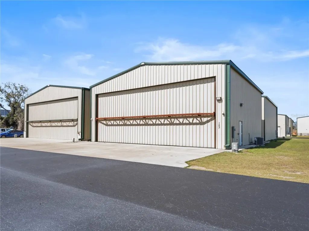 1321 Apopka Airport Road Apopka FL 32712