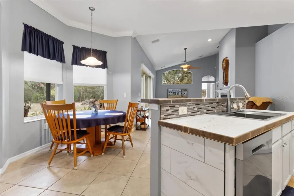 5194 W Deputy Drive Beverly Hills FL 34465