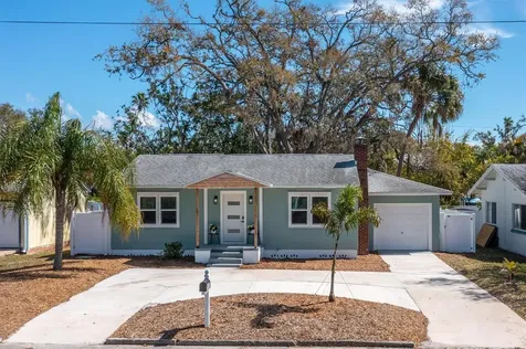 2632 49th Street S Gulfport FL 33707