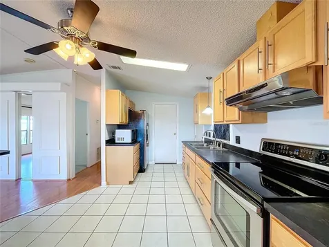 470 Village Circle SW Winter Haven FL 33880