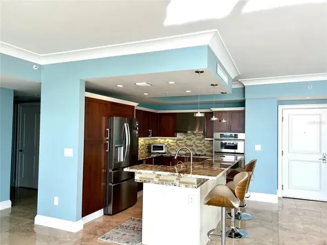 1350 Main Street Sarasota FL 34236