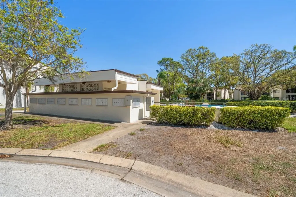 700 Starkey Road Largo FL 33771