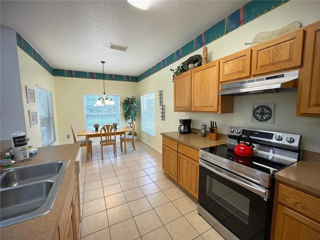 4602 Cumbrian Lakes Drive Kissimmee FL 34746