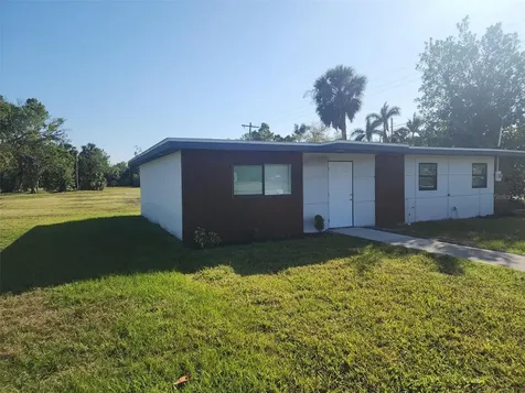 404 Hargreaves Avenue Punta Gorda FL 33950