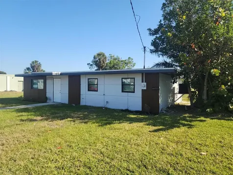 404 Hargreaves Avenue Punta Gorda FL 33950