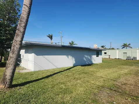 404 Hargreaves Avenue Punta Gorda FL 33950