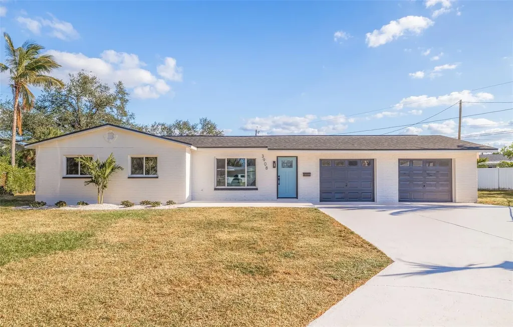 3908 Wahoo Drive SE St Petersburg FL 33705