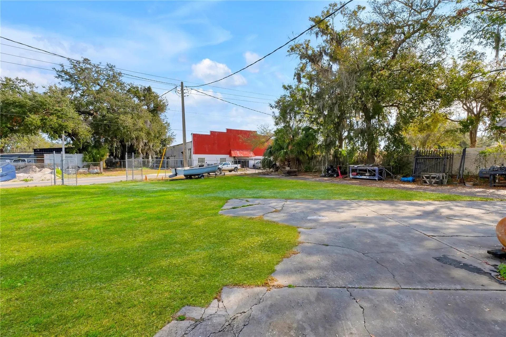 41 N Dollins Avenue Orlando FL 32805