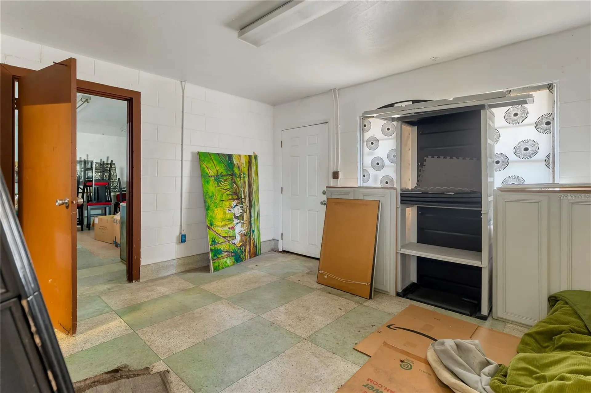 41 N Dollins Avenue Orlando FL 32805