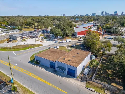 41 N Dollins Avenue Orlando FL 32805