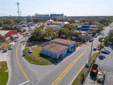 41 N Dollins Avenue Orlando FL 32805