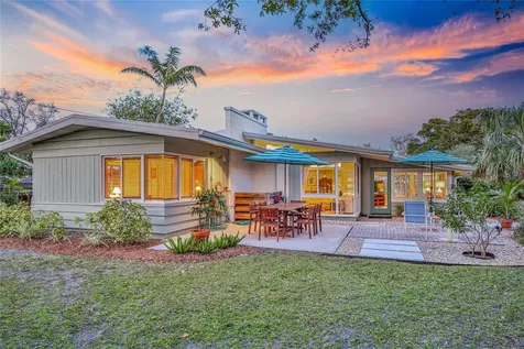 5221 Stevens Drive Sarasota FL 34234