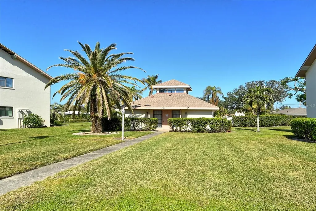 1783 Lake Place Venice FL 34293