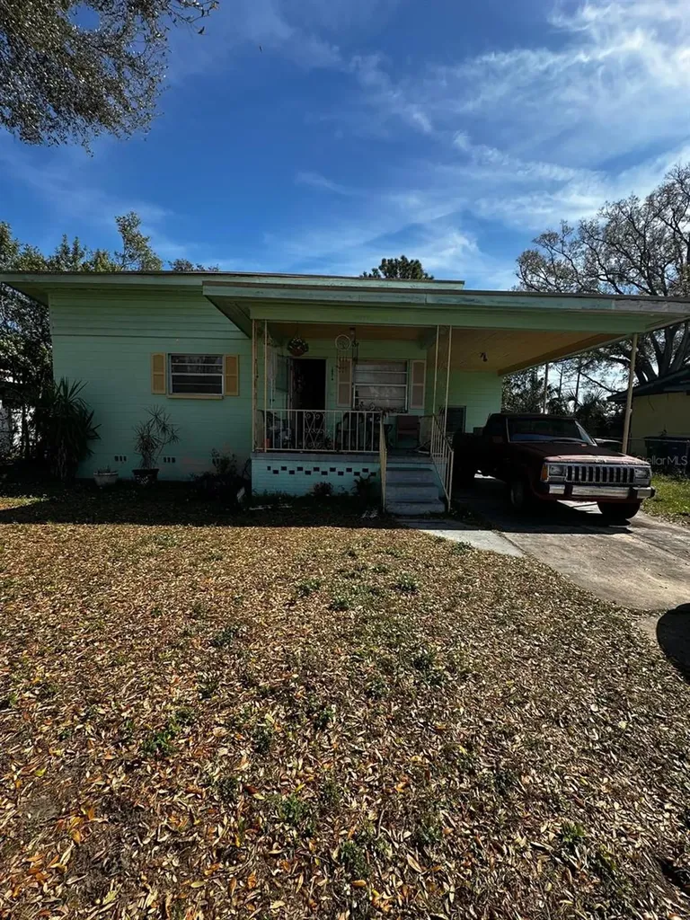 10919 N Arden Avenue Tampa FL 33612