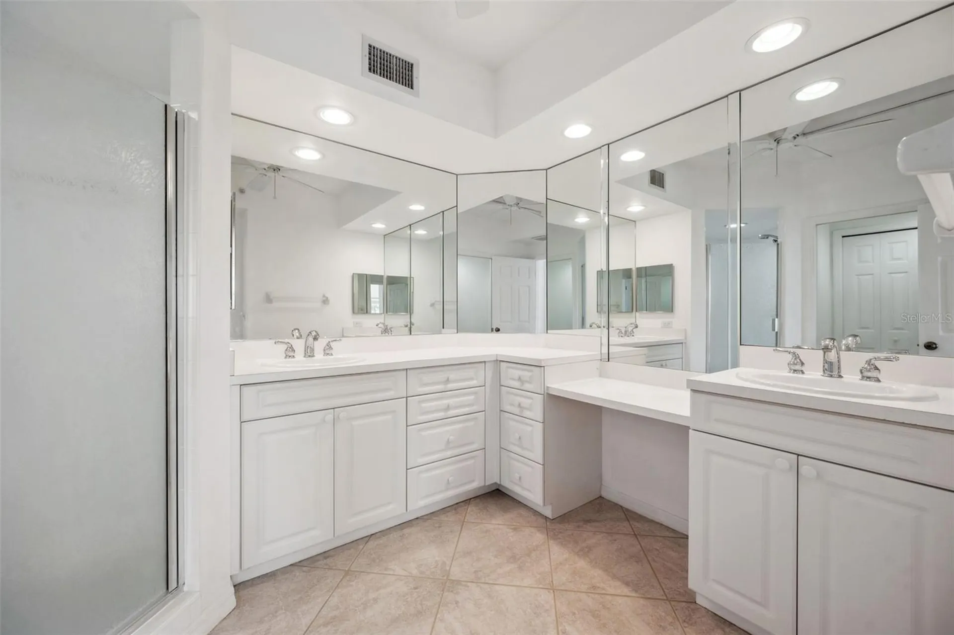 1200 Country Club Drive Largo FL 33771