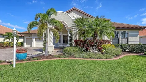 6621 The Masters Avenue Lakewood Ranch FL 34202