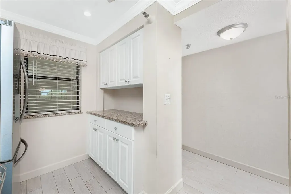 1651 Beach Road Englewood FL 34223