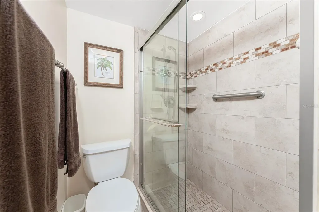 1651 Beach Road Englewood FL 34223