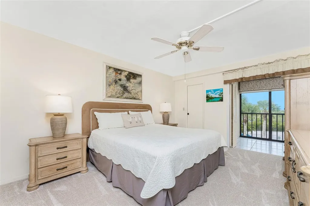 1651 Beach Road Englewood FL 34223