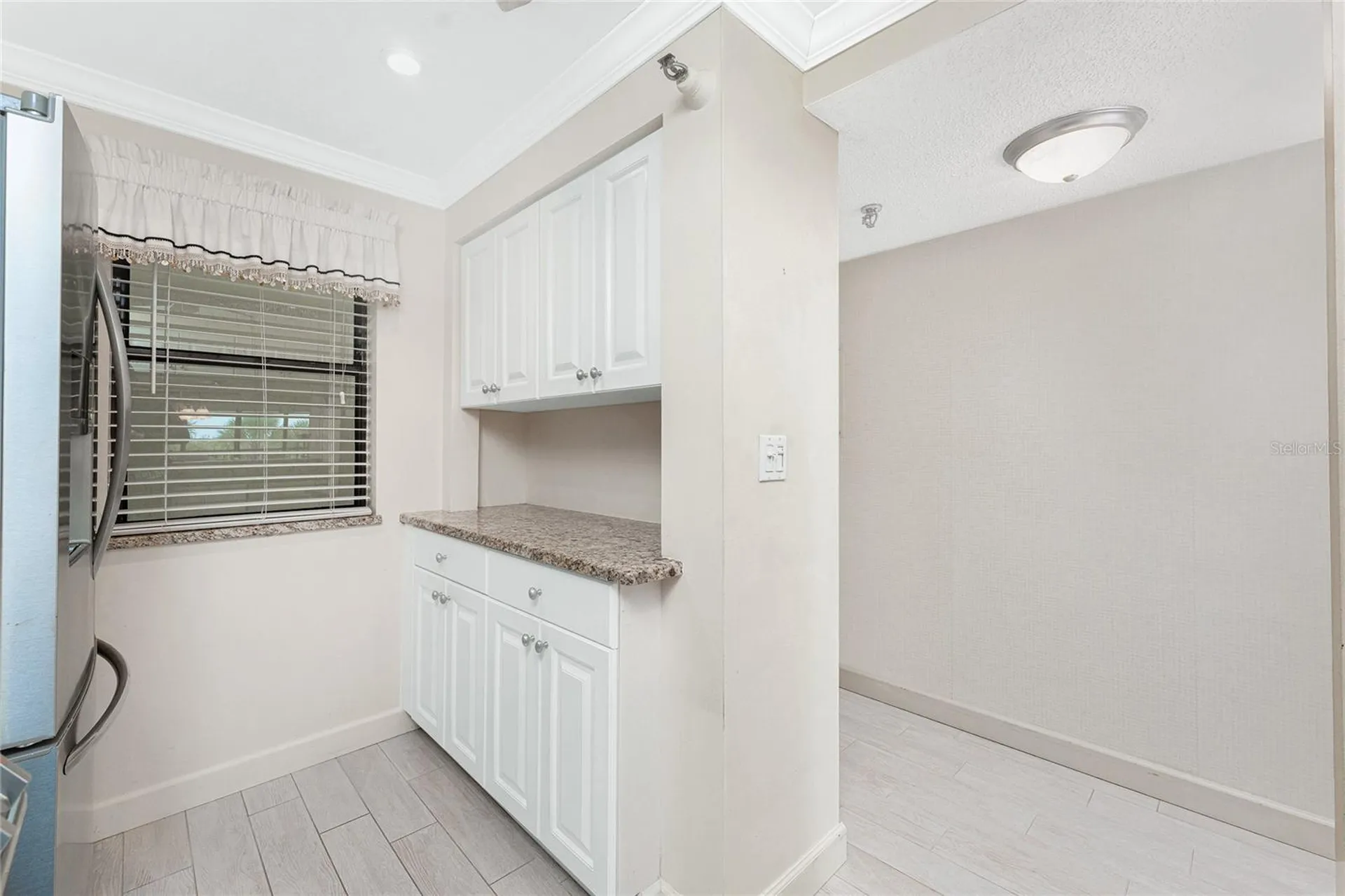 1651 Beach Road Englewood FL 34223