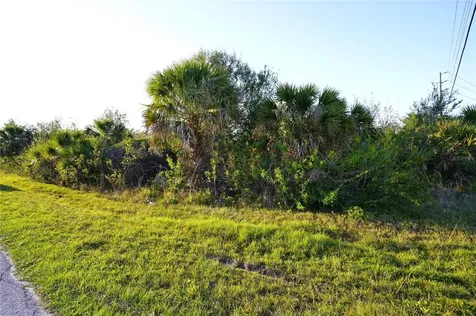 12266 Newgate Avenue Port Charlotte FL 33981