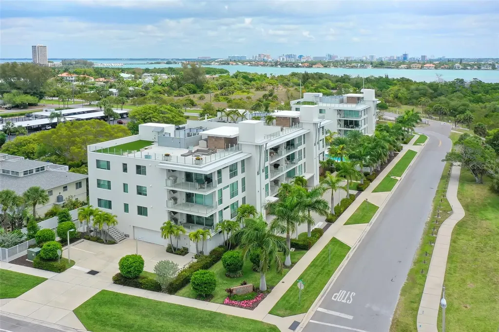 129 Taft Drive Sarasota FL 34236