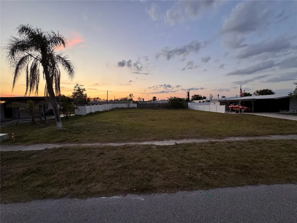22016 Beverly Avenue Port Charlotte FL 33952